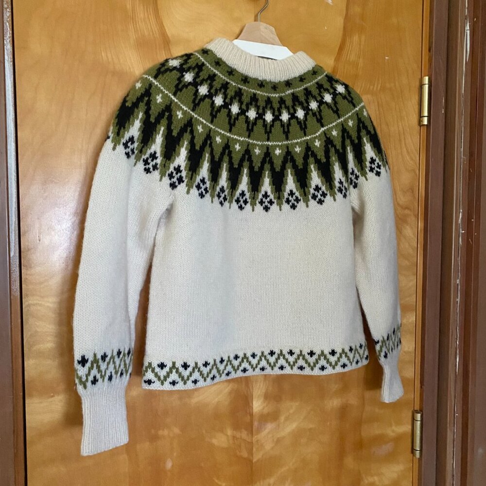 Norse Knit Vintage 100% Wool Norwegian Nordic Fair Isle Sweater Hand Knit